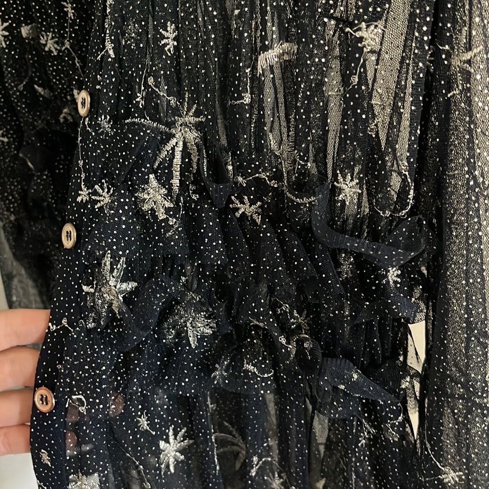 NWOT Anthropologie/Eva Franco Navy Sheer Silver Star/Celestial blouse size small - Picture 4 of 4